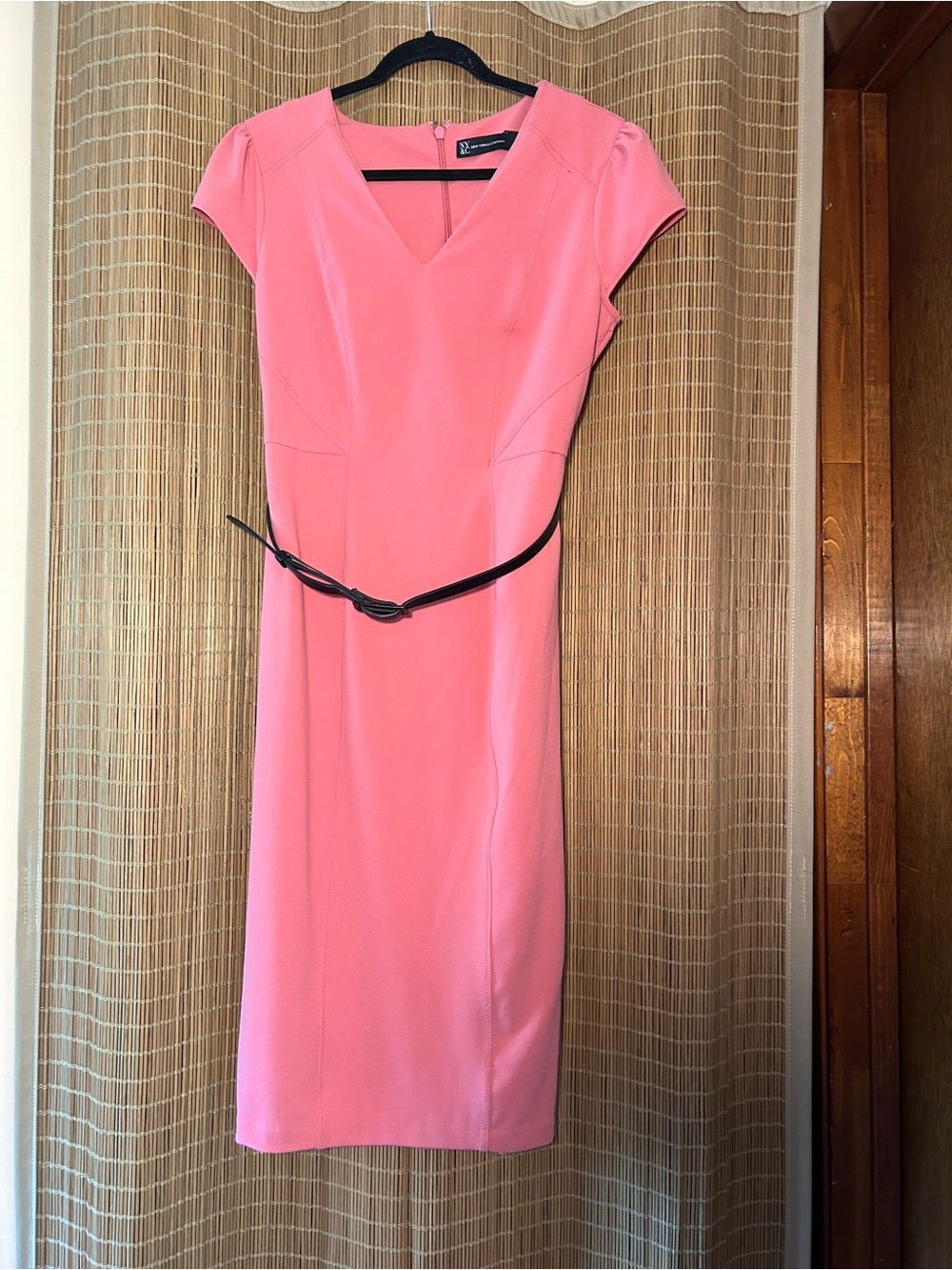 New York & Company Pink V-Neck Sheath Dress with Adjustable Belt Size Large